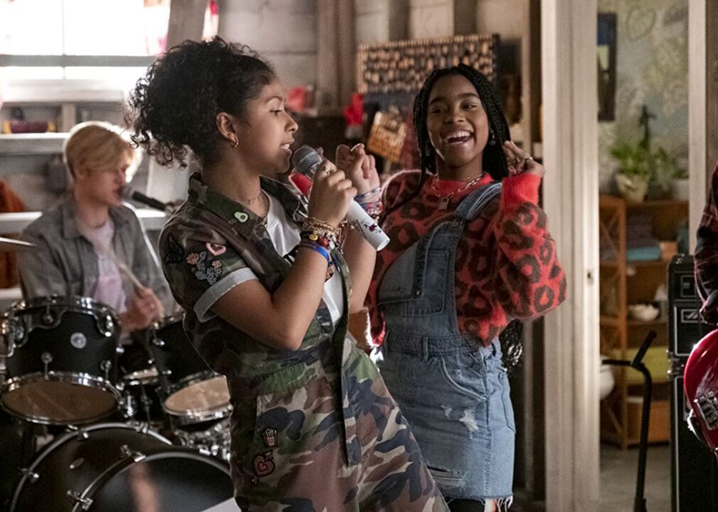 #23. Julie and the Phantoms (2020)